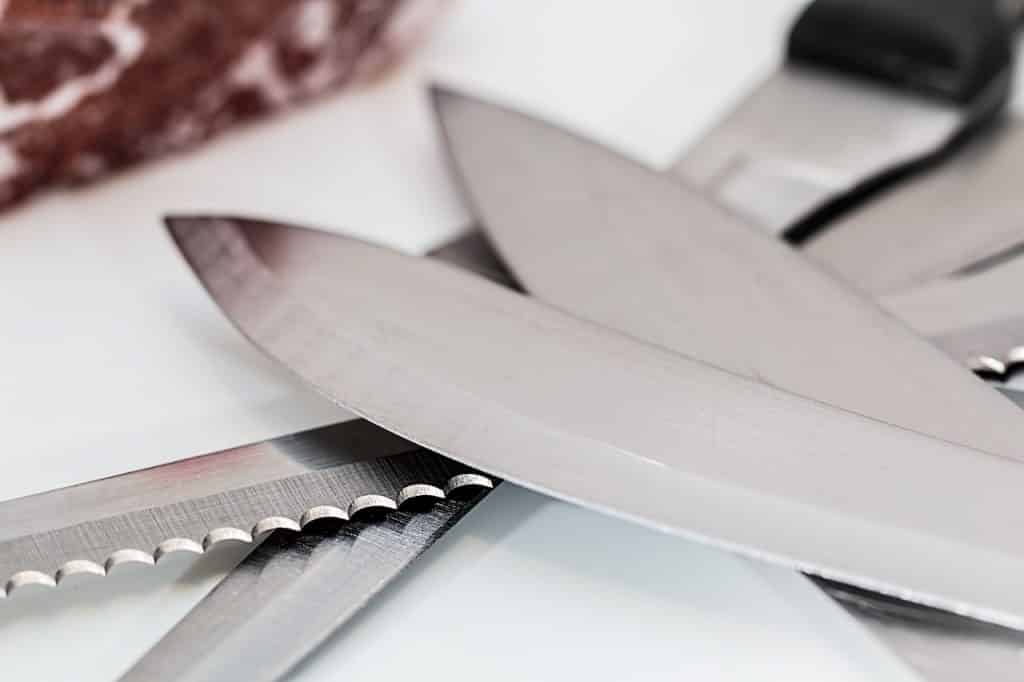 serrated and straight edge knives