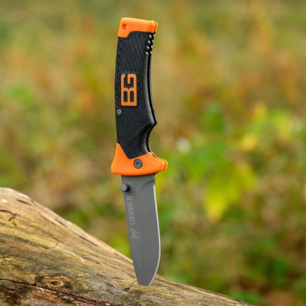 What Is A Utility Knife Used For (And Do You Need It)